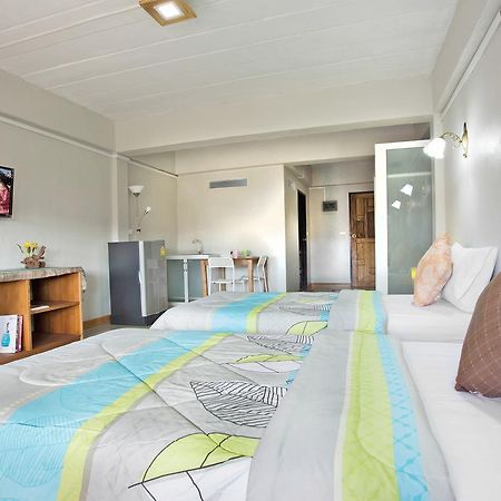 Baan Bangrak Residence Trang Exterior foto